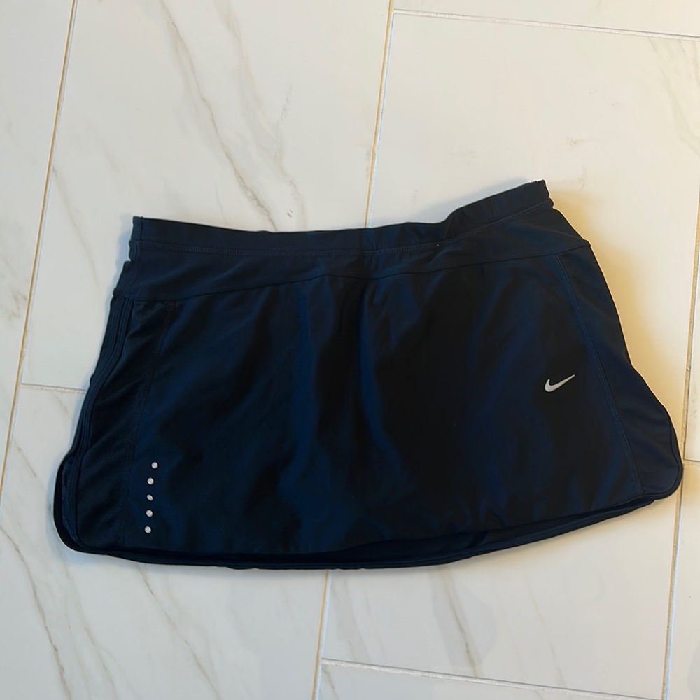 Nike tennis/sports skirt black